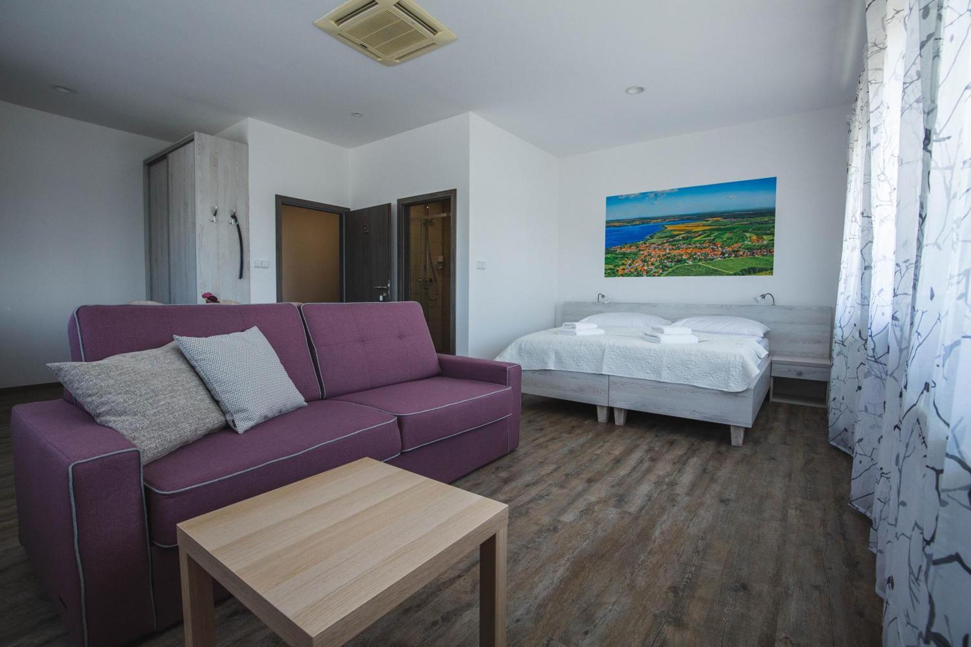 Apartmany Pemag Mikulov Buitenkant foto
