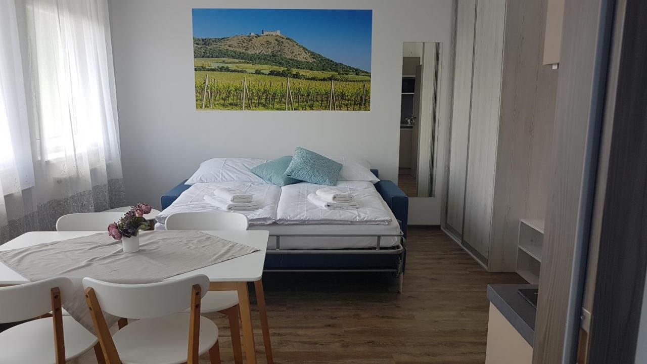 Apartmany Pemag Mikulov Buitenkant foto