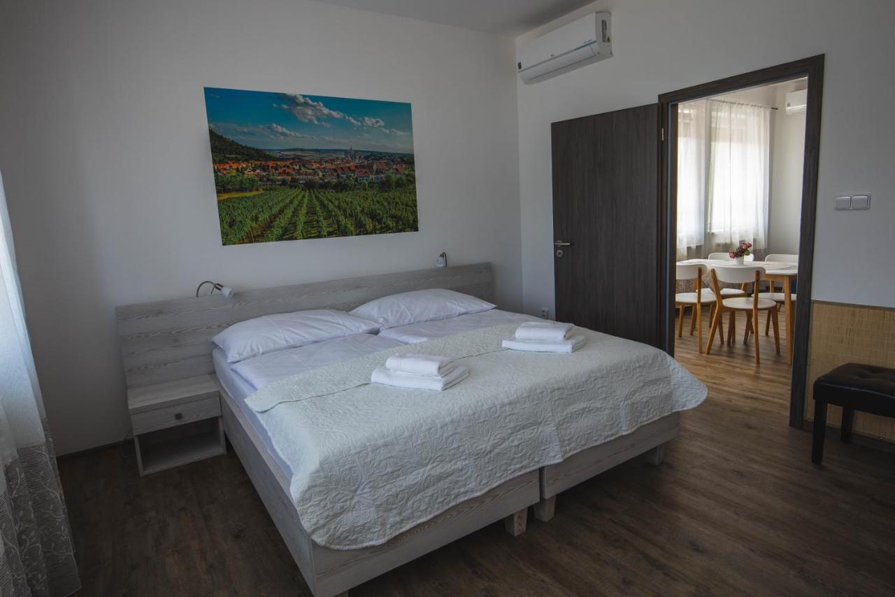 Apartmany Pemag Mikulov Buitenkant foto